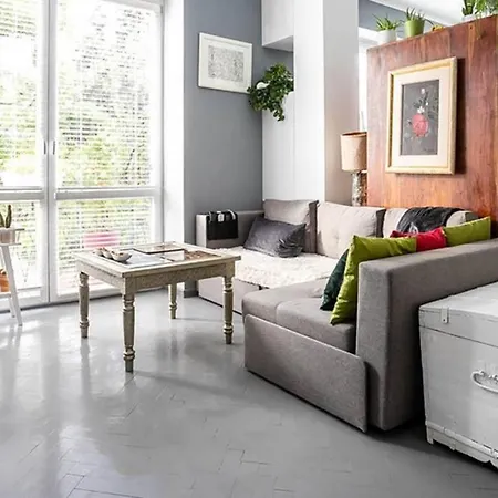 Beautiful Apartment Warschau