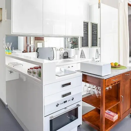 Beautiful Apartment Warschau